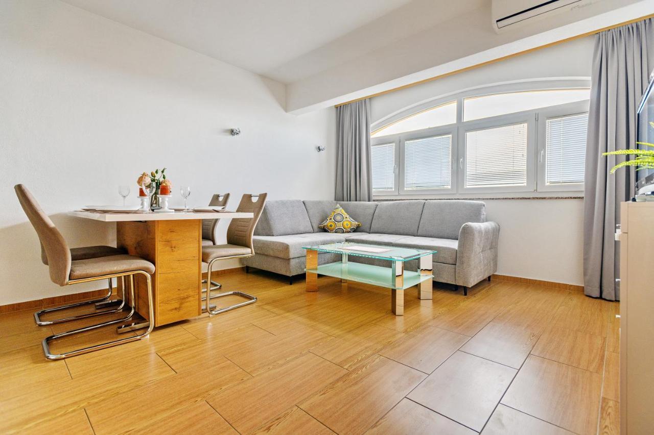 Comfort Apartments In Peaceful Area Zadar - With Garden Exteriör bild