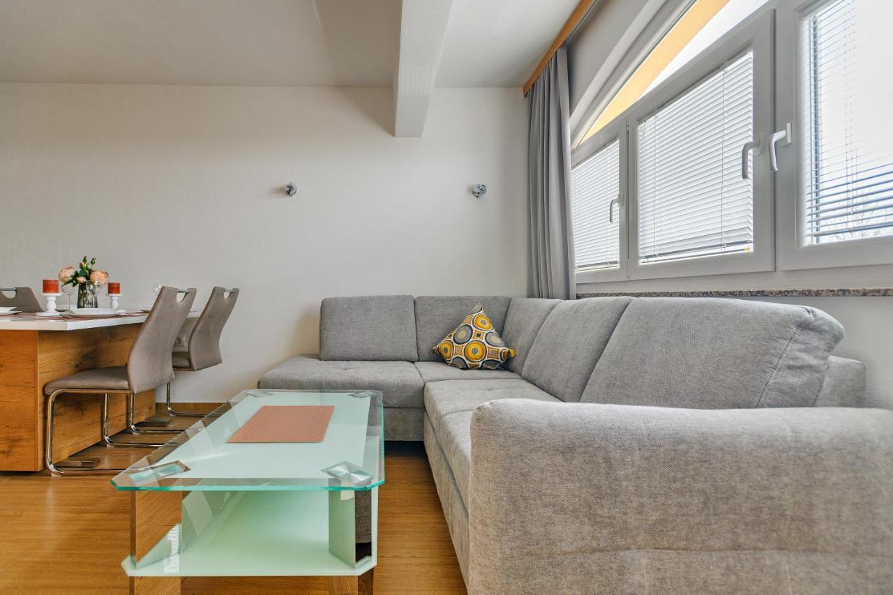 Comfort Apartments In Peaceful Area Zadar - With Garden Exteriör bild