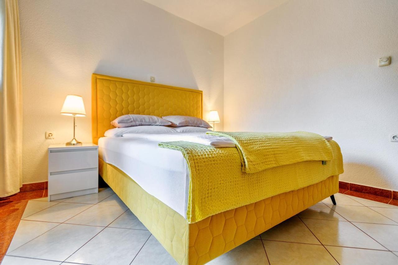 Comfort Apartments In Peaceful Area Zadar - With Garden Exteriör bild