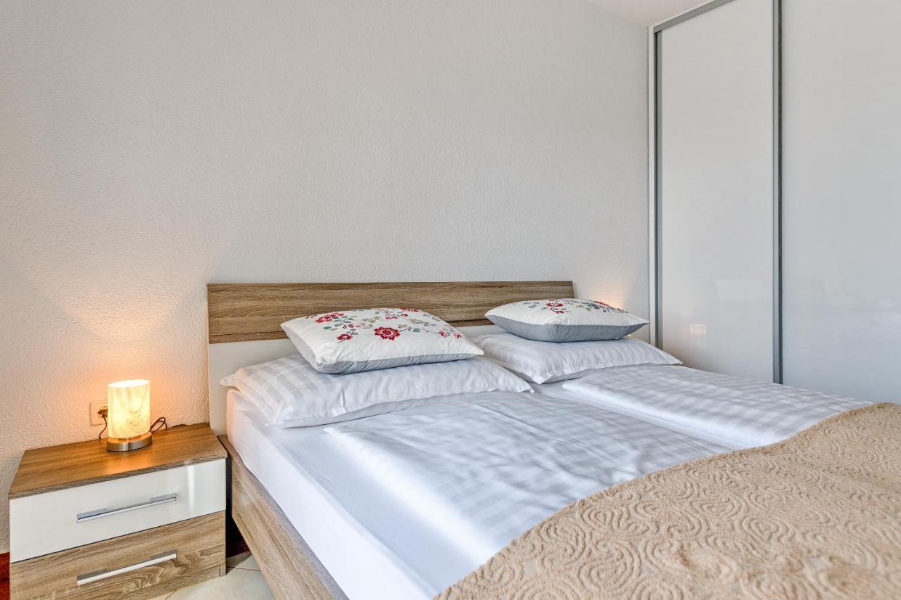 Comfort Apartments In Peaceful Area Zadar - With Garden Exteriör bild
