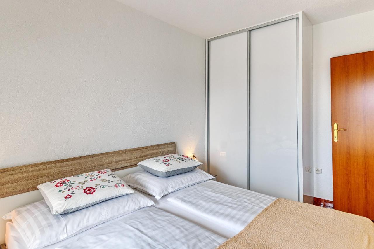 Comfort Apartments In Peaceful Area Zadar - With Garden Exteriör bild