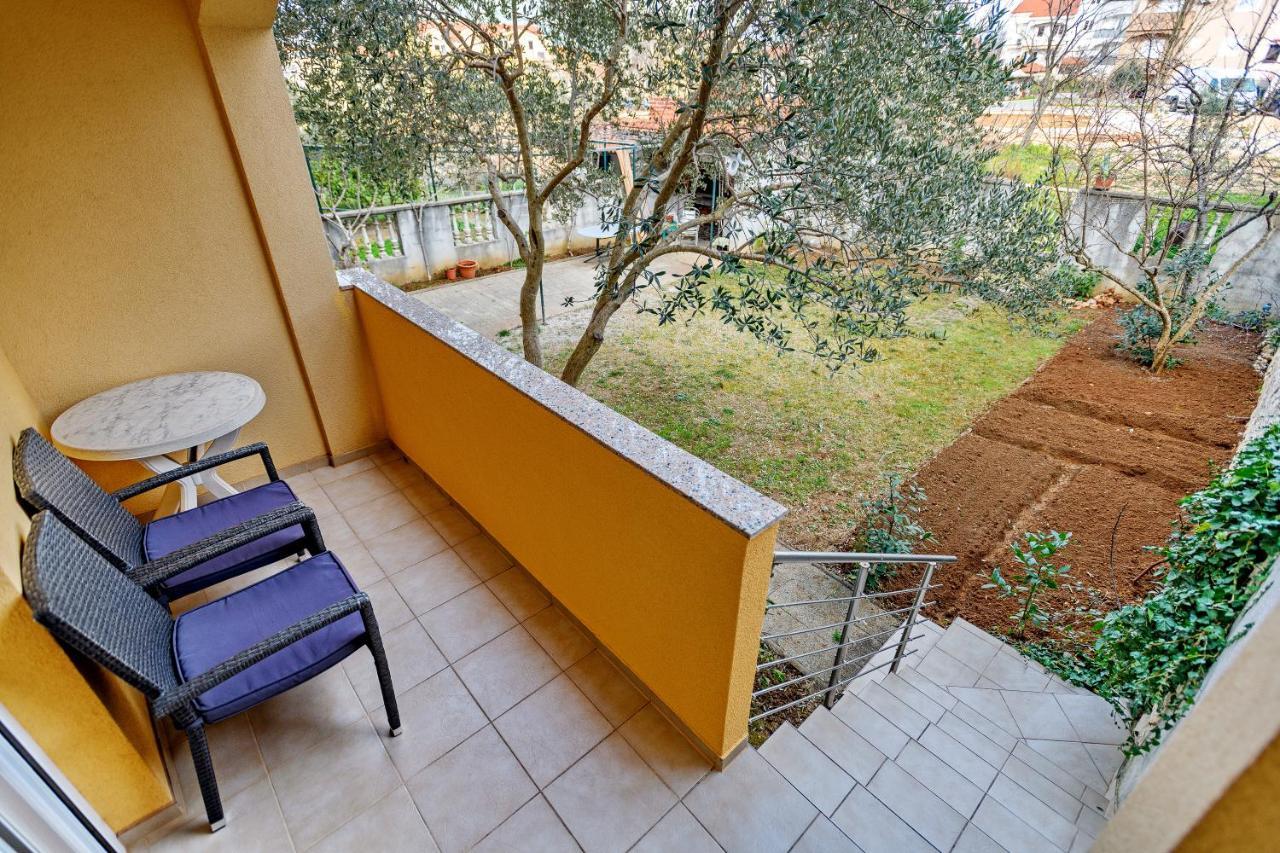 Comfort Apartments In Peaceful Area Zadar - With Garden Exteriör bild